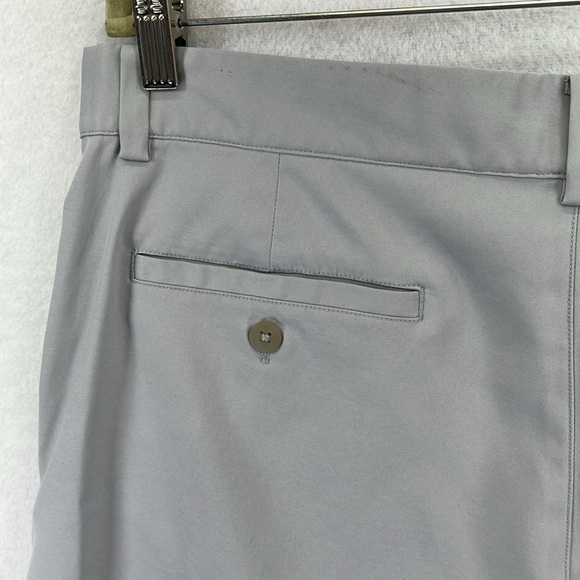 Nike Dri-Fit Men’s Shorts Size 36 W 10.5” Inseam Gray Polyester/Spandex EUC - Picture 8 of 14